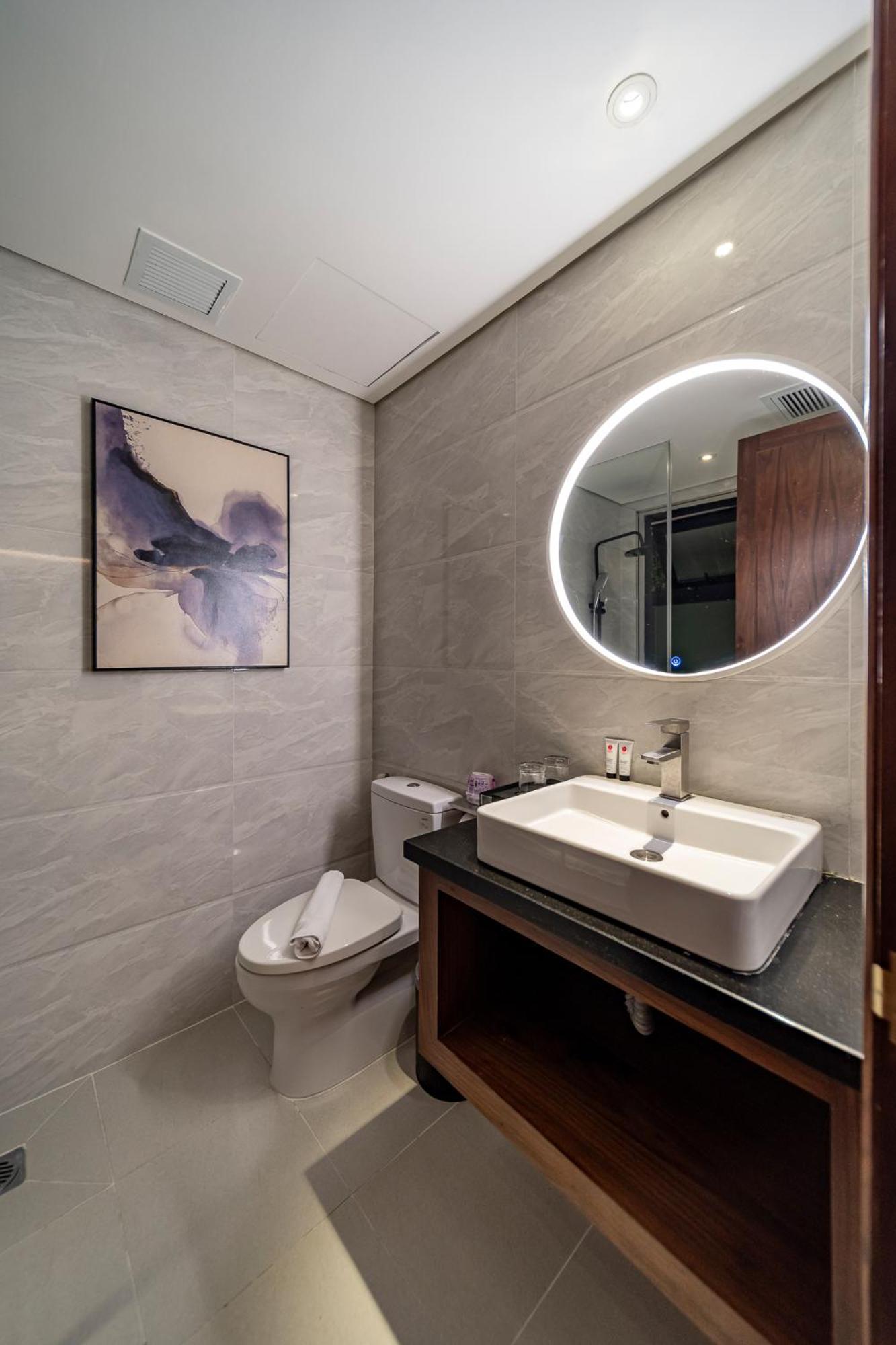 Edoya Hotel Ben Thanh Thành Pho Ho Chí Minh Esterno foto